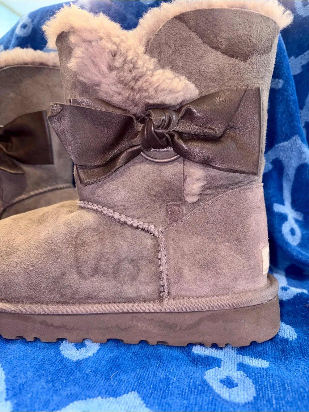 UGG Daelynn Boots